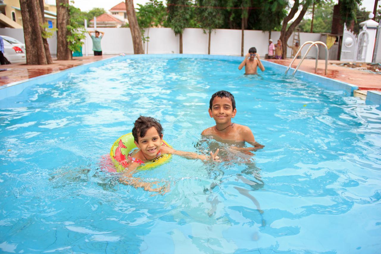Sunshine Resort Lonavala Bagian luar foto