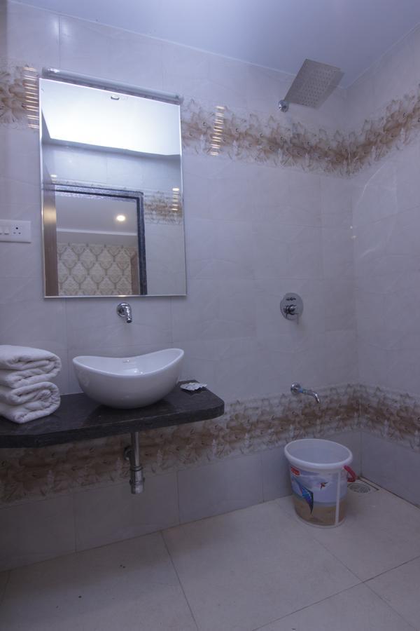 Sunshine Resort Lonavala Bagian luar foto